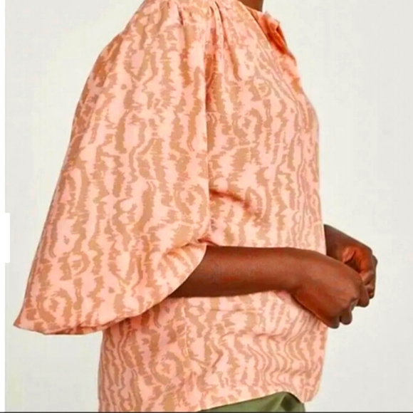 Elizabeth and James Anthropologie Blouse Peachy Pink Tan Leopard Puffy Sleeve XS - Picture 11 of 14